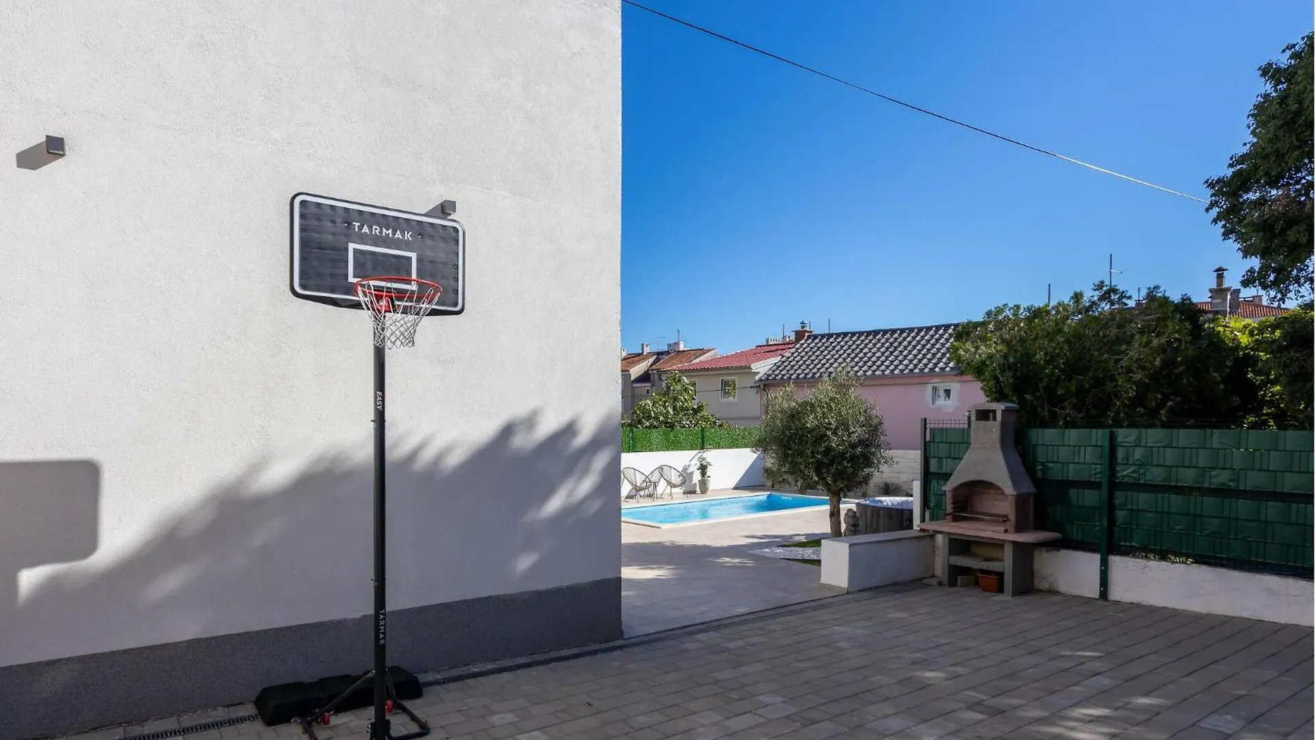 2 Bedroom Awesome Home In Novi Vinodolski 0*,  Croatia